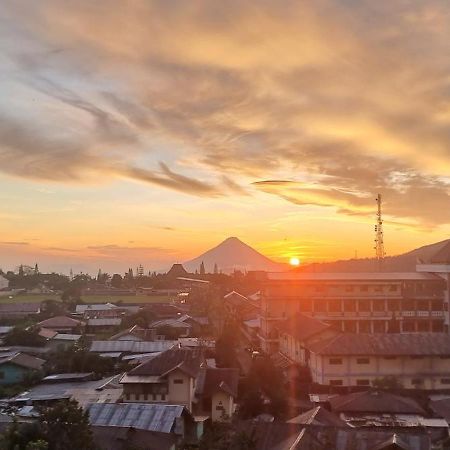 Bajawa-Roo Hotel エクステリア 写真