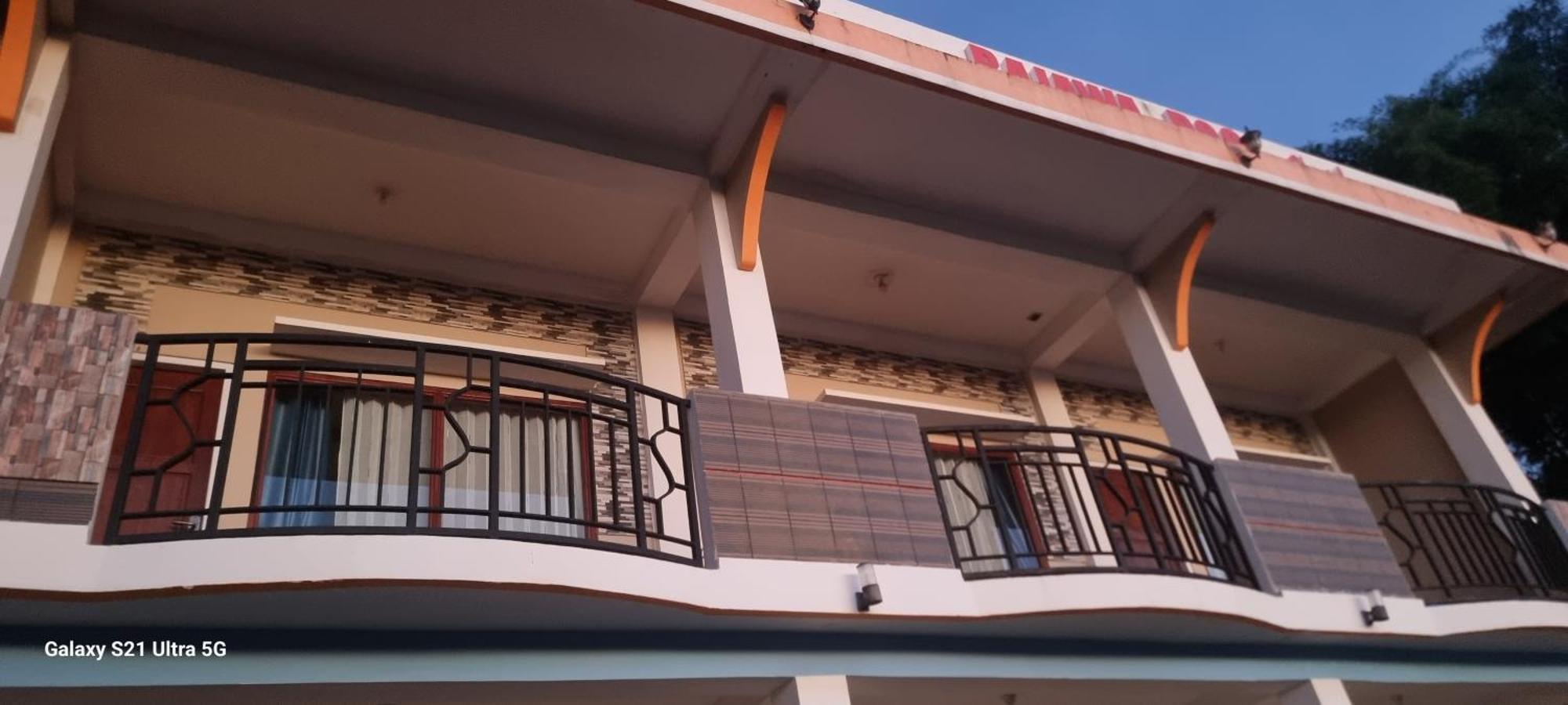 Bajawa-Roo Hotel エクステリア 写真