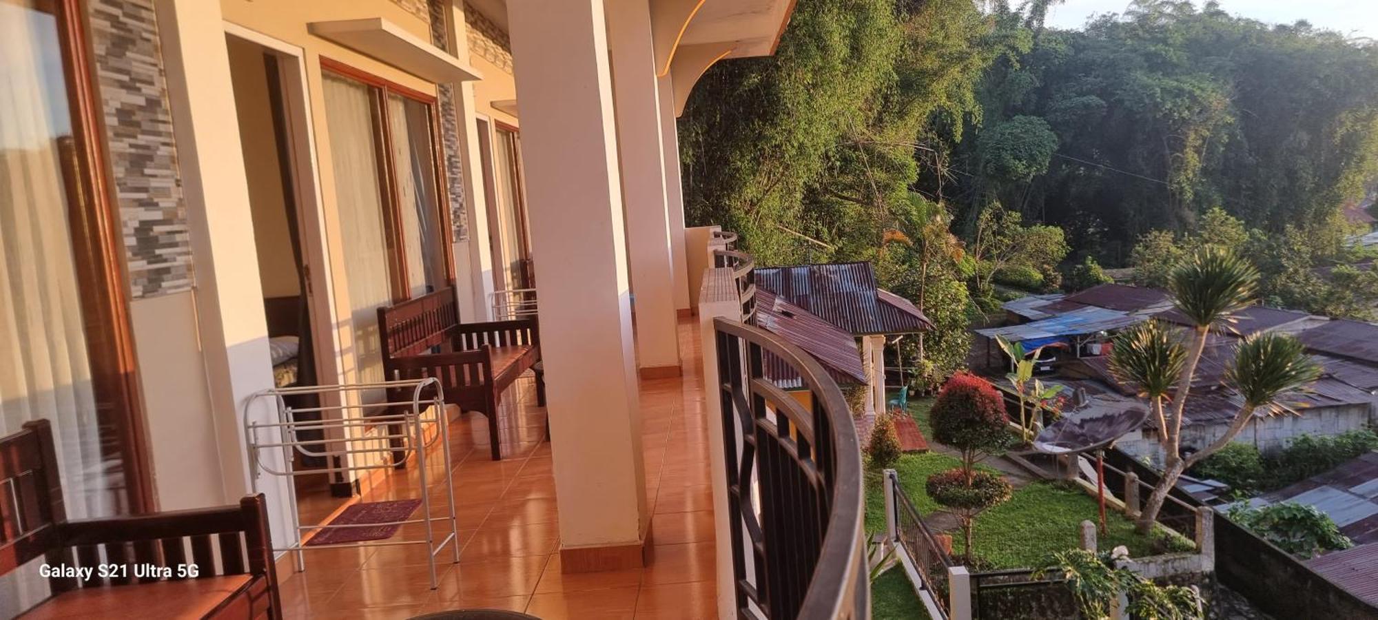 Bajawa-Roo Hotel エクステリア 写真