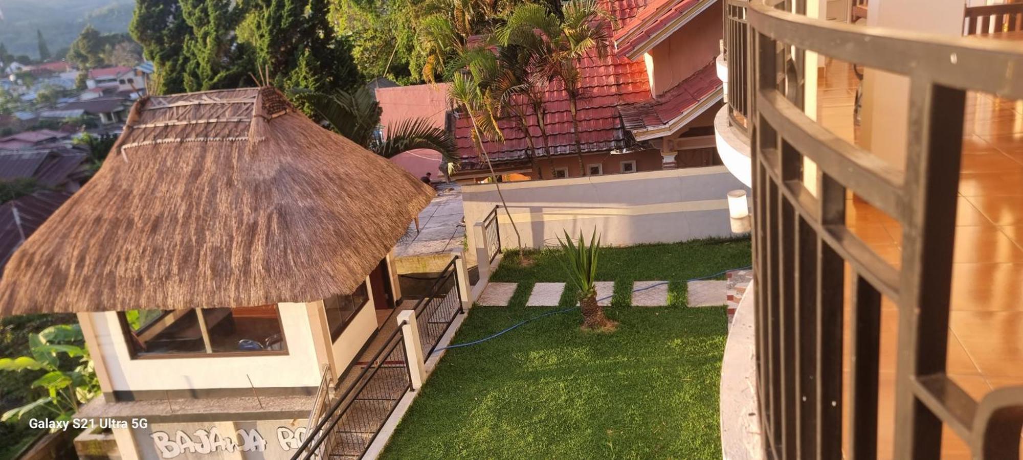 Bajawa-Roo Hotel エクステリア 写真